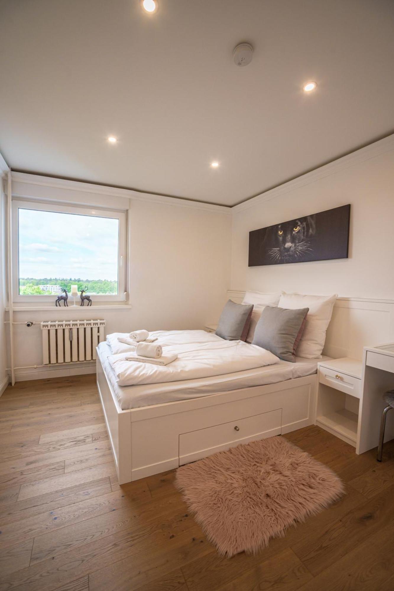 Apartment Am Neuen Teich -Balkon- 4 Personen -Waschmaschine Wolfsburg Zewnętrze zdjęcie
